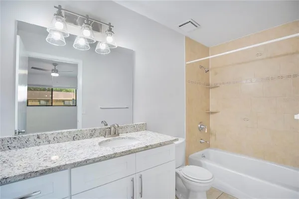 $2,095 | 725 Northlake Boulevard, Unit 67, Altamonte Springs, FL 32701