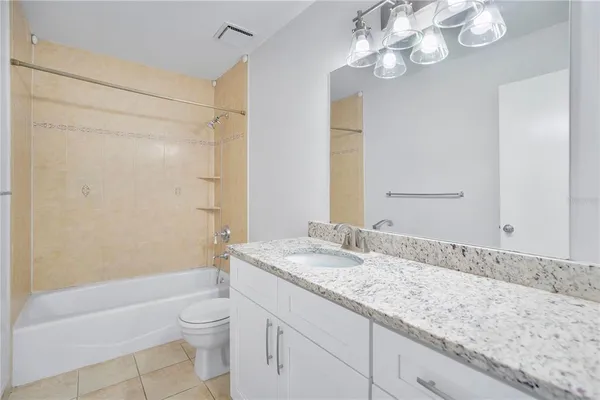 $2,095 | 725 Northlake Boulevard, Unit 67, Altamonte Springs, FL 32701