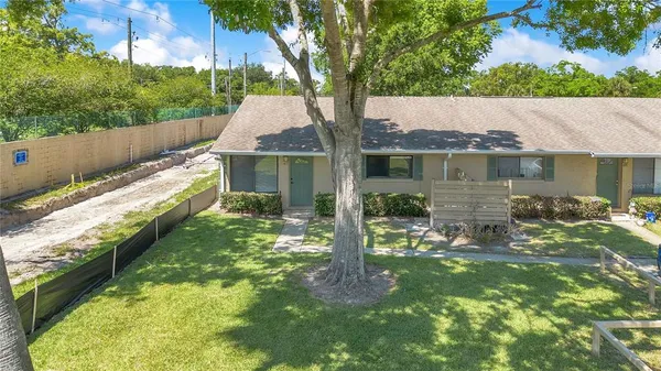 $2,095 | 725 Northlake Boulevard, Unit 67, Altamonte Springs, FL 32701