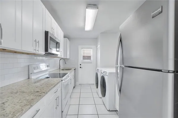 $2,095 | 725 Northlake Boulevard, Unit 67, Altamonte Springs, FL 32701