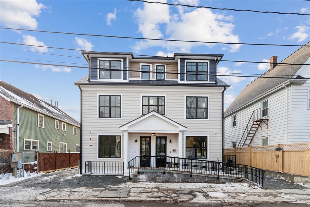 27 Shepard Street, Unit 4 Boston, MA 02135 - Photo 26 of 30