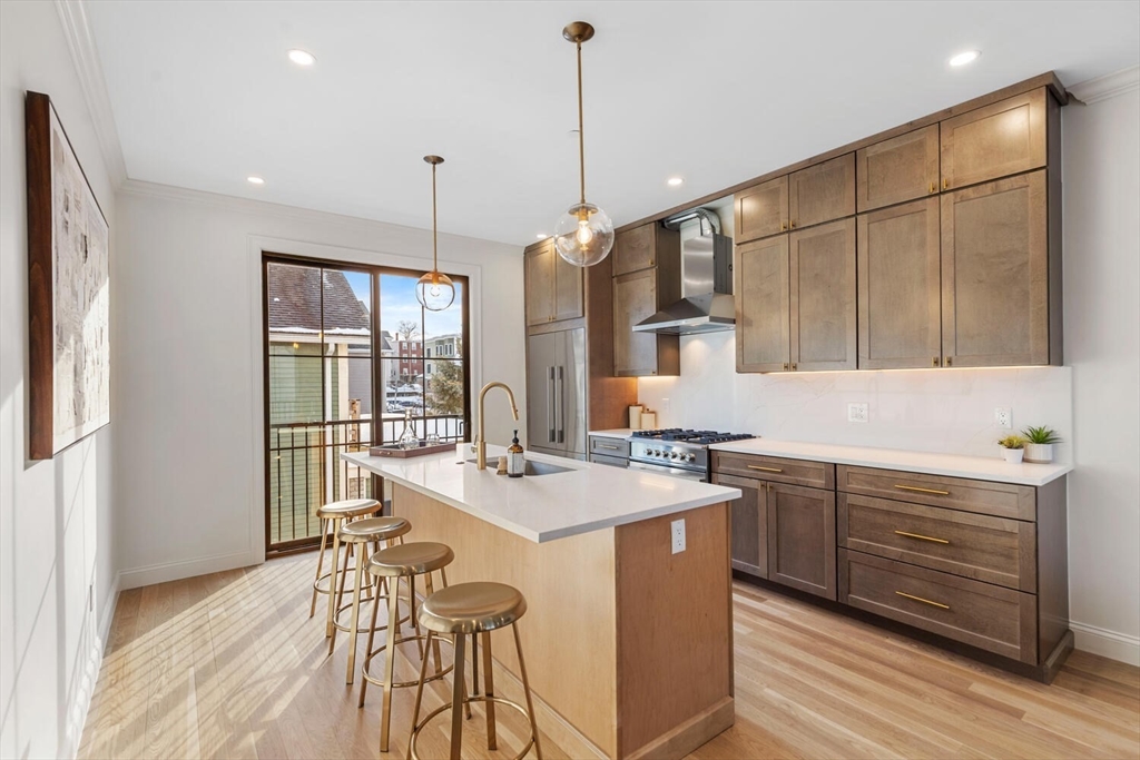 27 Shepard Street, Unit 4 Boston, MA 02135 - Photo 7 of 30