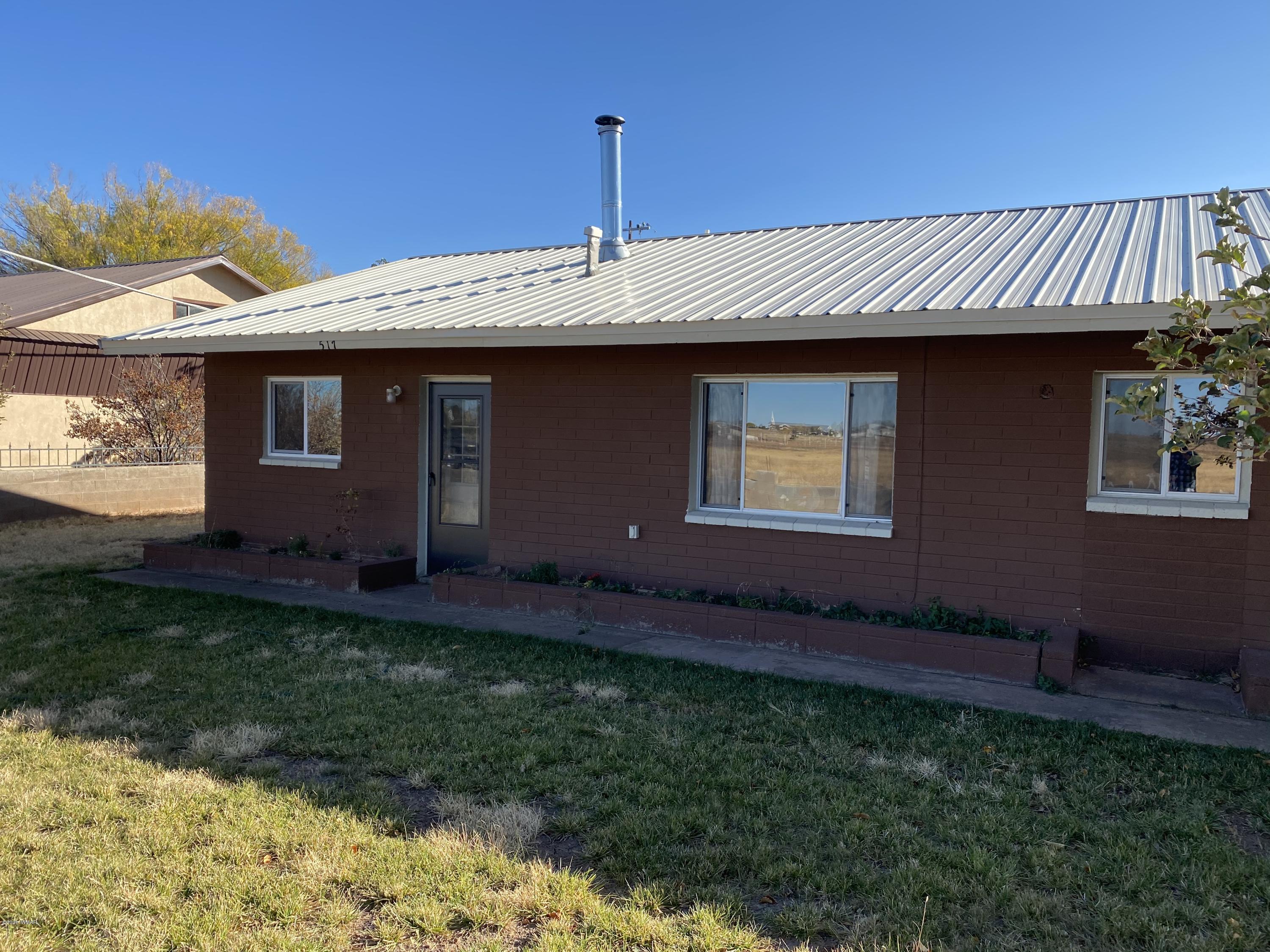 517 Paper Mill Road Taylor, AZ 85939 - Photo 3 of 25