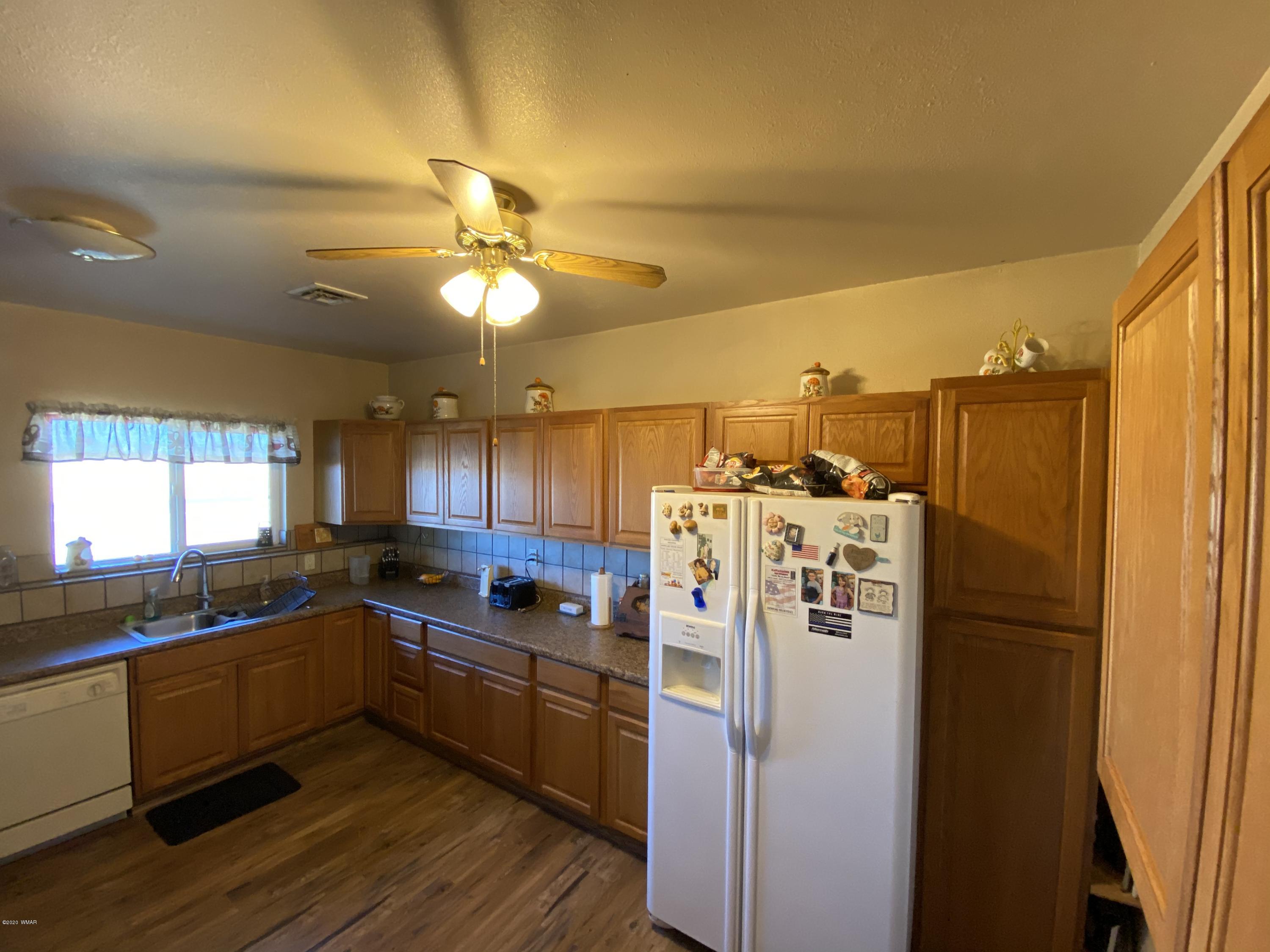 517 Paper Mill Road Taylor, AZ 85939 - Photo 9 of 25