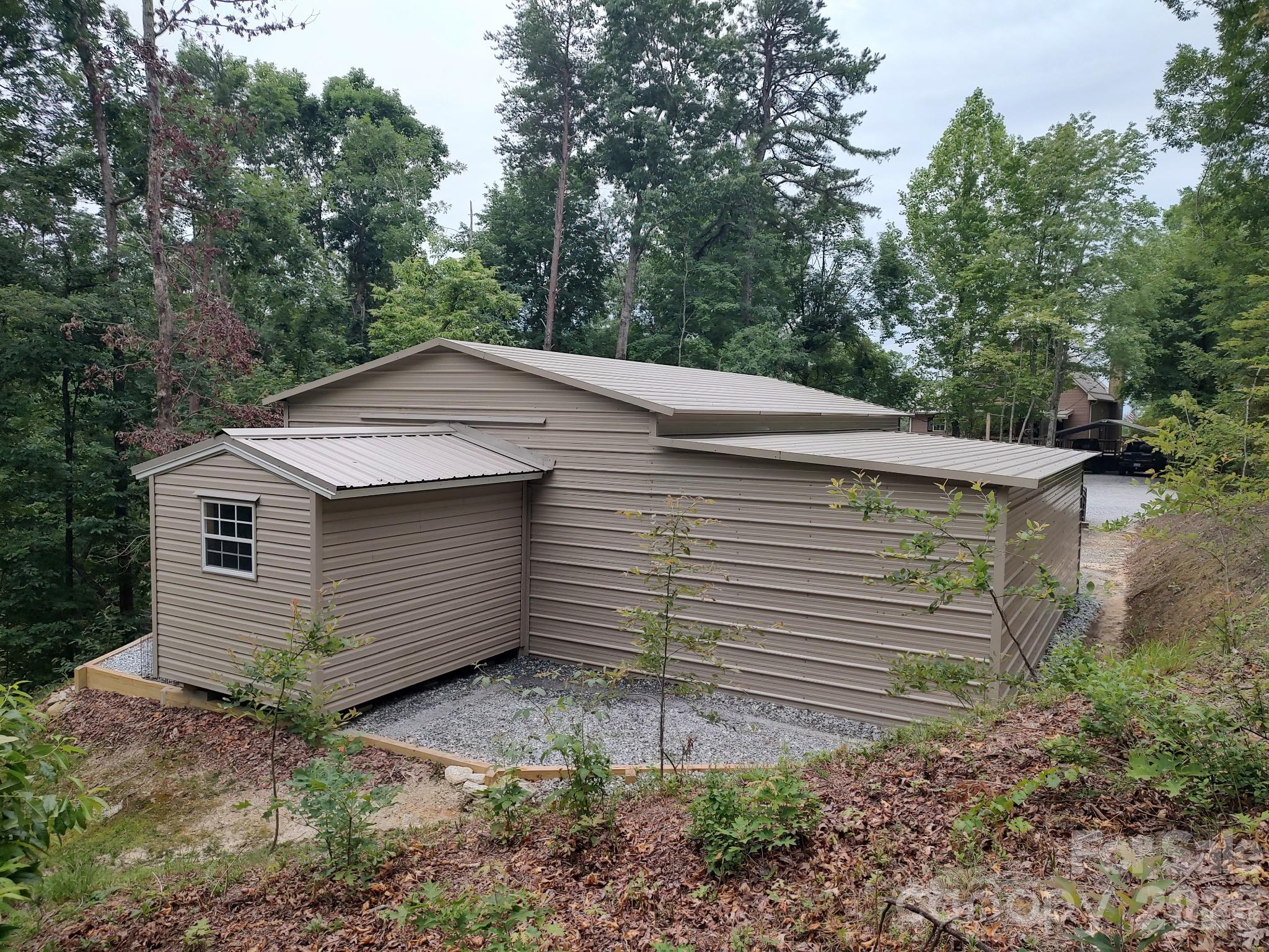 1489 Round Mountain Road Brevard, NC 28712 - Photo 43 of 48