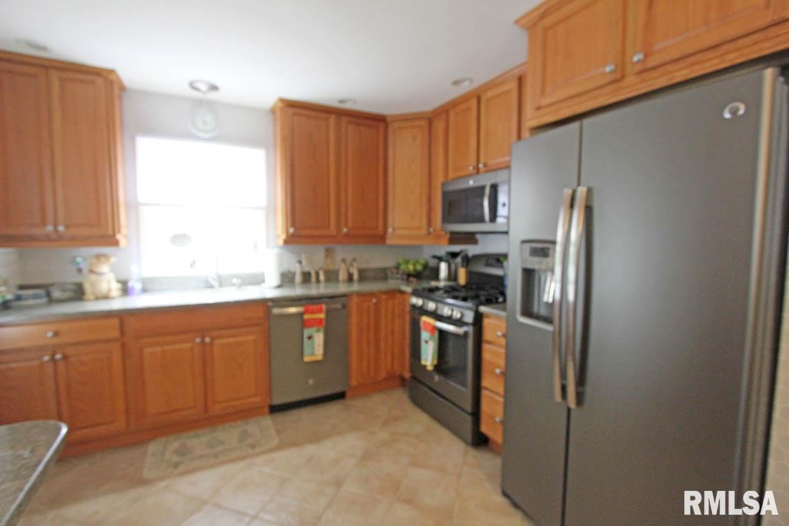 1408 North 7th Street Springfield, IL 62702 - Photo 8 of 33