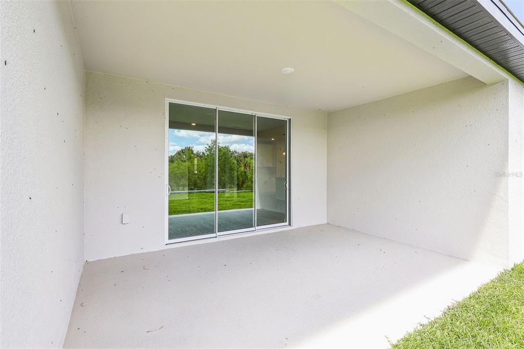 3335 Orchard Loop Bartow, FL 33830 - Photo 30 of 47 a view of an empty room with a window