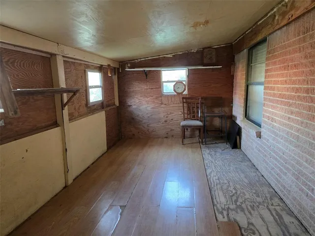 $1,900 | 4305 Hanover Drive, Garland, TX 75042