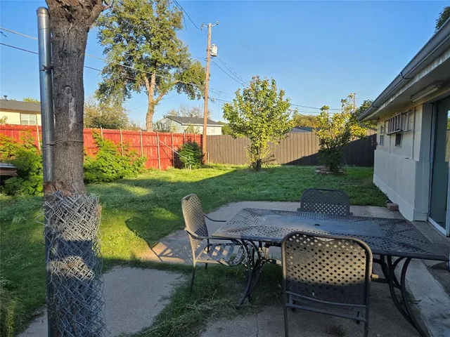 $1,900 | 4305 Hanover Drive, Garland, TX 75042