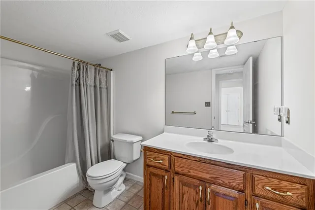 $300,000 | 3609 South Bolger Court, Independence, MO 64055