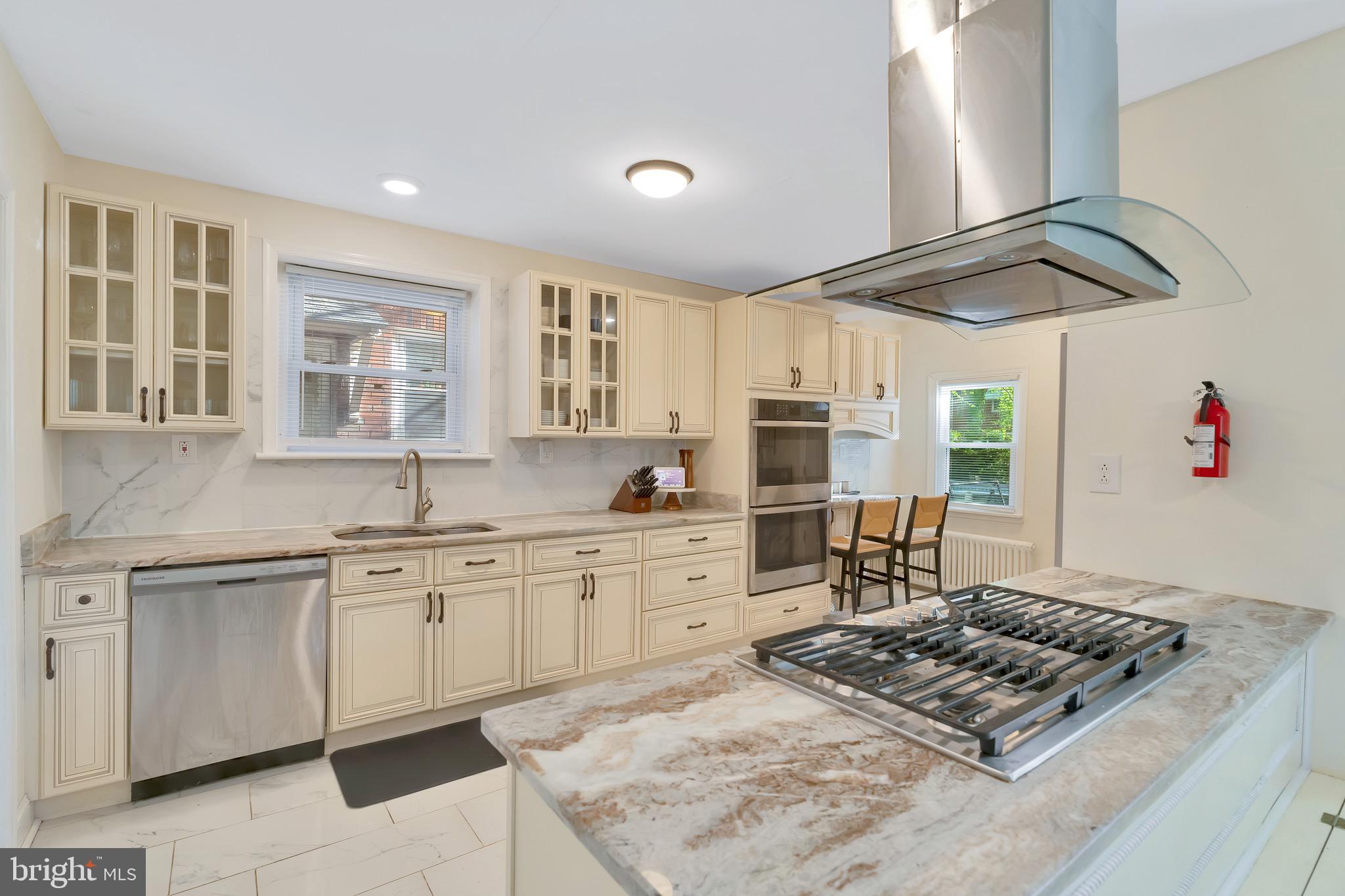 201 East Avon Road Brookhaven, PA 19015 - Photo 7 of 22 Gallery Image 7