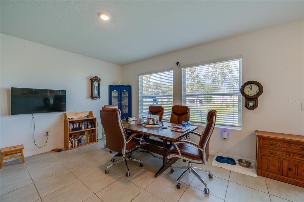 365 River Front Way Edgewater, FL 32141 - Photo 9 of 34 a view of a livingroom with furniture