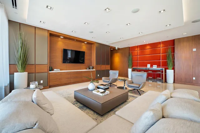 $22,000 | 3730 North Ocean Drive, Unit 9D, Singer Island, FL 33404