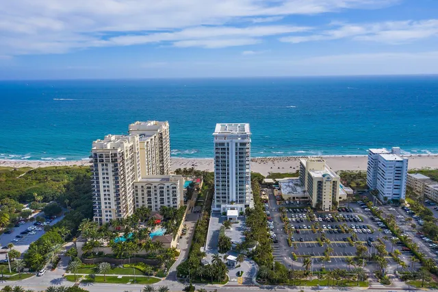 $22,000 | 3730 North Ocean Drive, Unit 9D, Singer Island, FL 33404