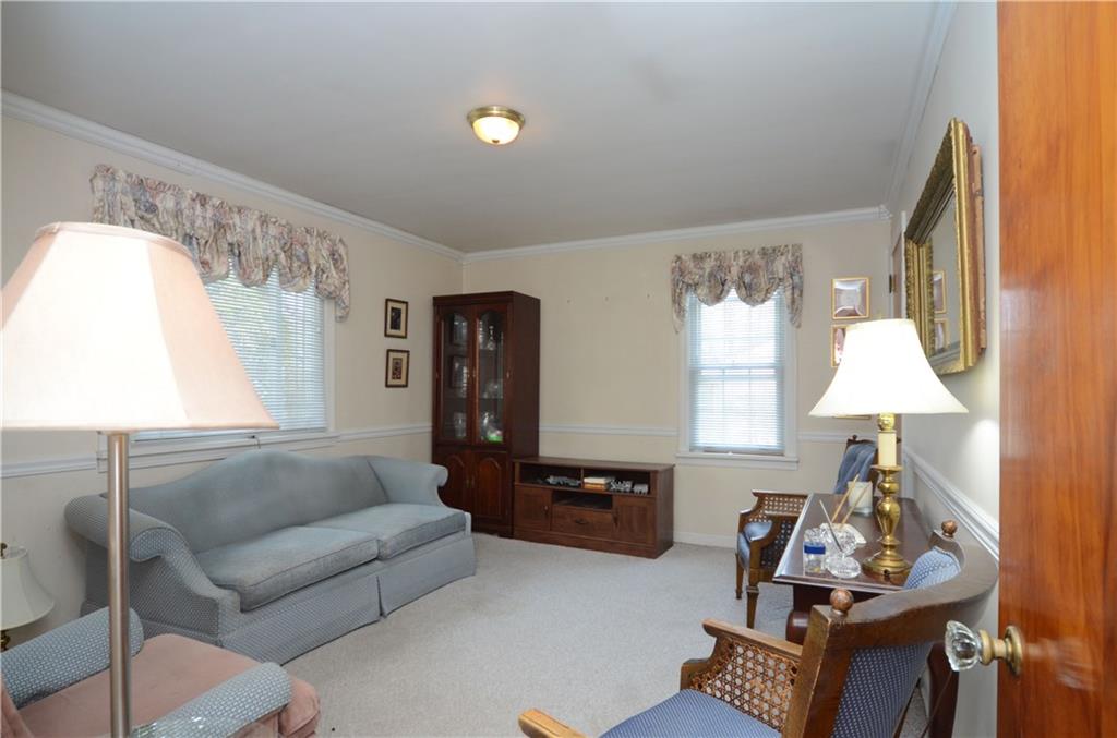 120 Ridgeview Drive Aliquippa, PA 15001 - Photo 12 of 25 Gallery Image 12