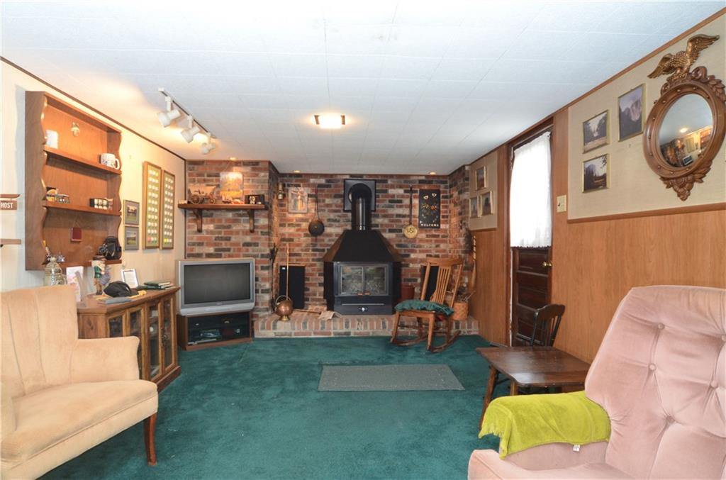 120 Ridgeview Drive Aliquippa, PA 15001 - Photo 15 of 25 Gallery Image 15
