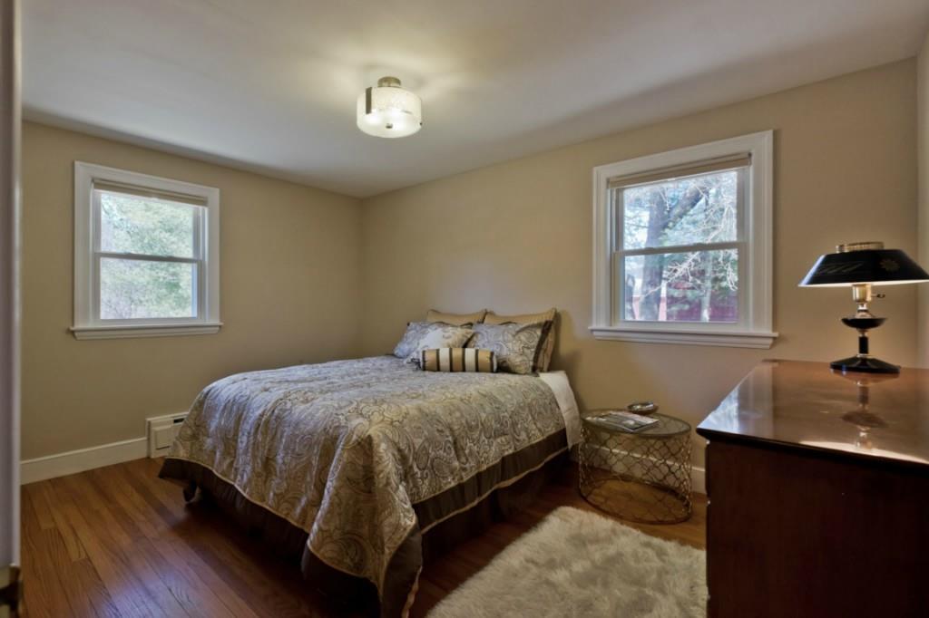 5 Meadowview Road Cumberland Center, ME 04021 - Photo 26 of 35 Photo