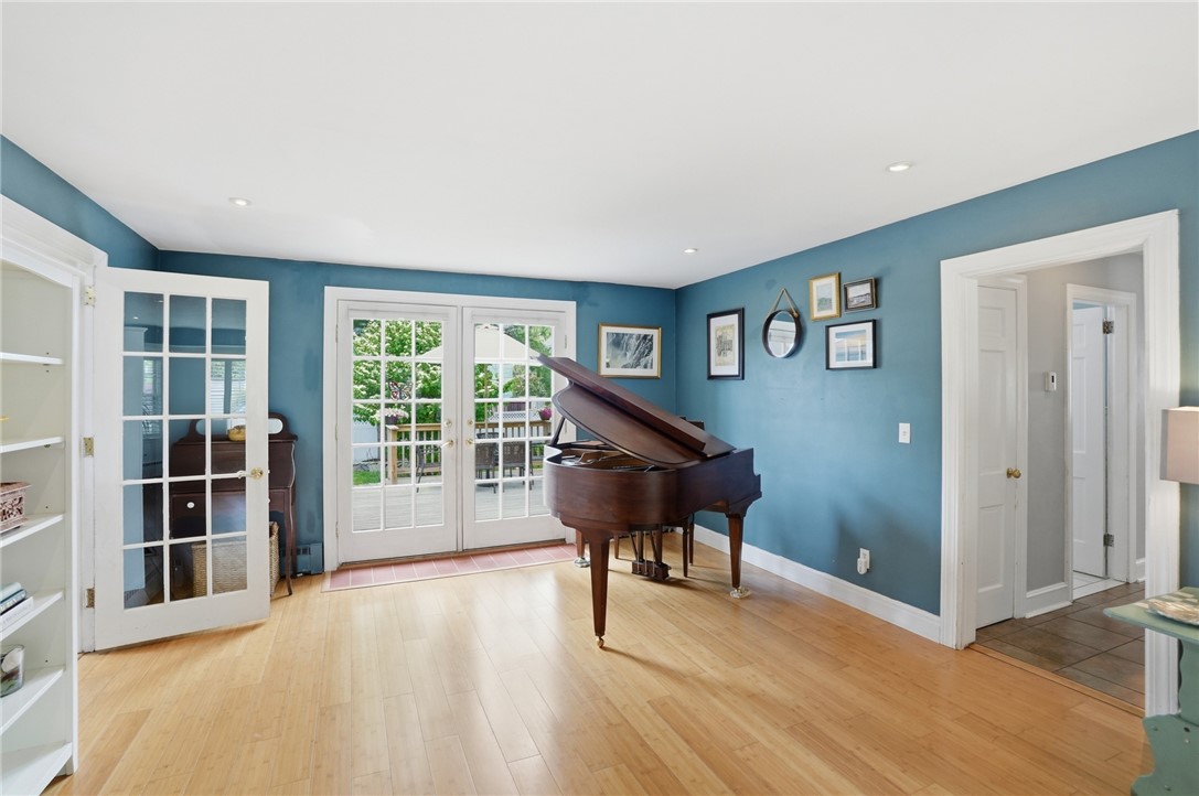 40 Haile Street Warren, RI 02885 - Photo 15 of 33