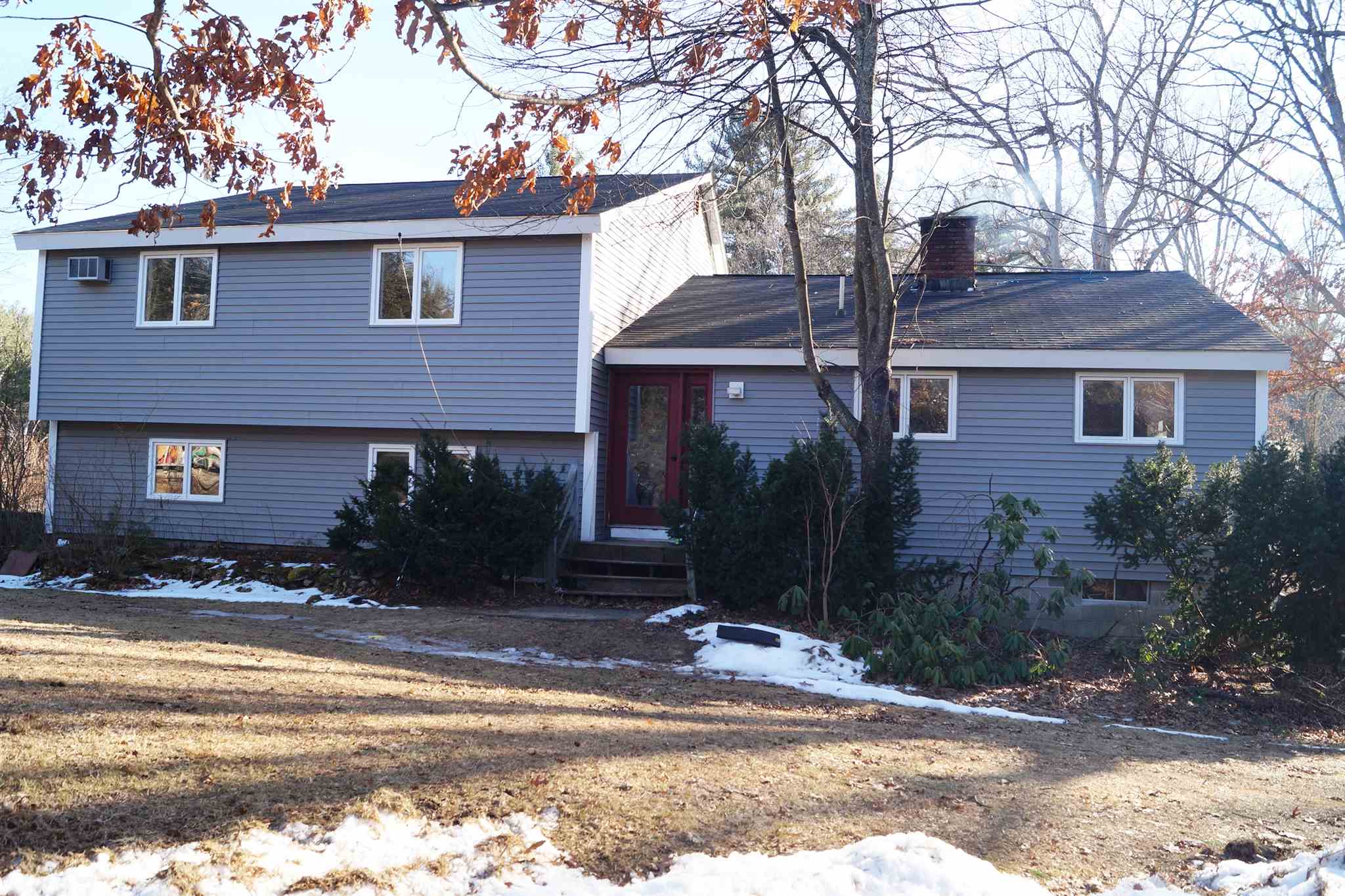 3 Edwards Drive Pelham, NH 03076 - Photo 1 of 10