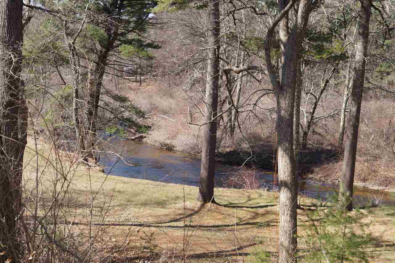 3 Edwards Drive Pelham, NH 03076 - Photo 9 of 10