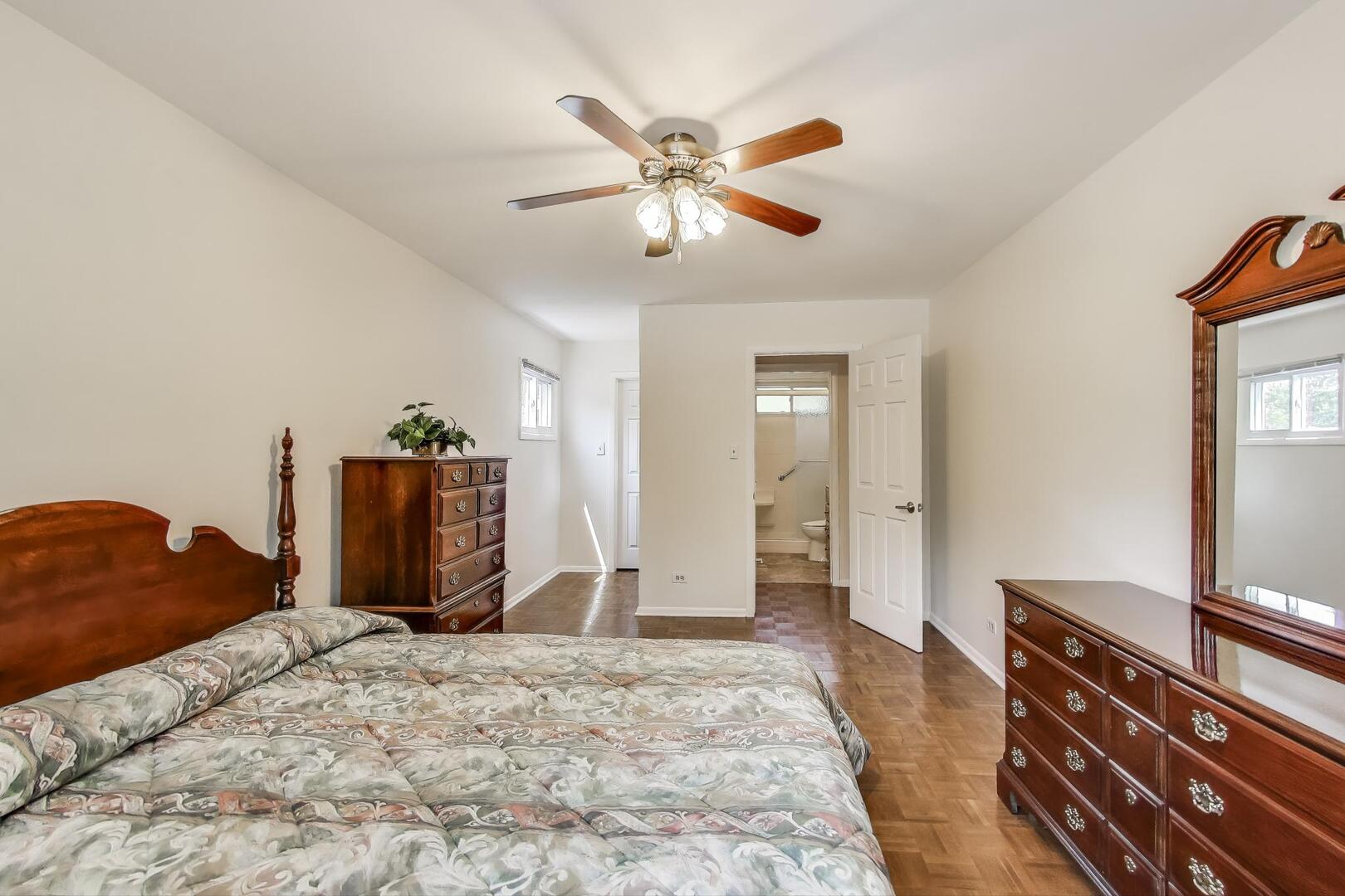 206 West Hintz Road Arlington Heights, IL 60004 - Photo 17 of 42