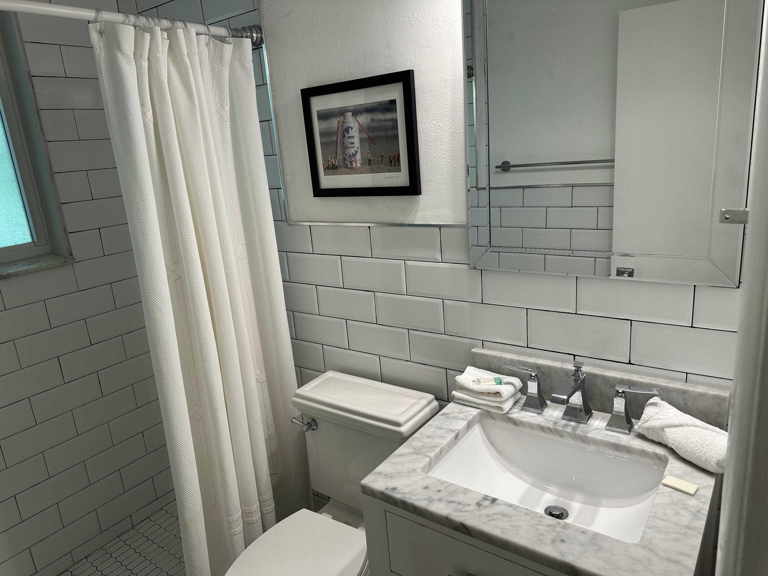 1258 Beach Road, Unit 7 Singer Island, FL 33404 - Photo 10 of 17 1258 Beach - Unit 7 - 10