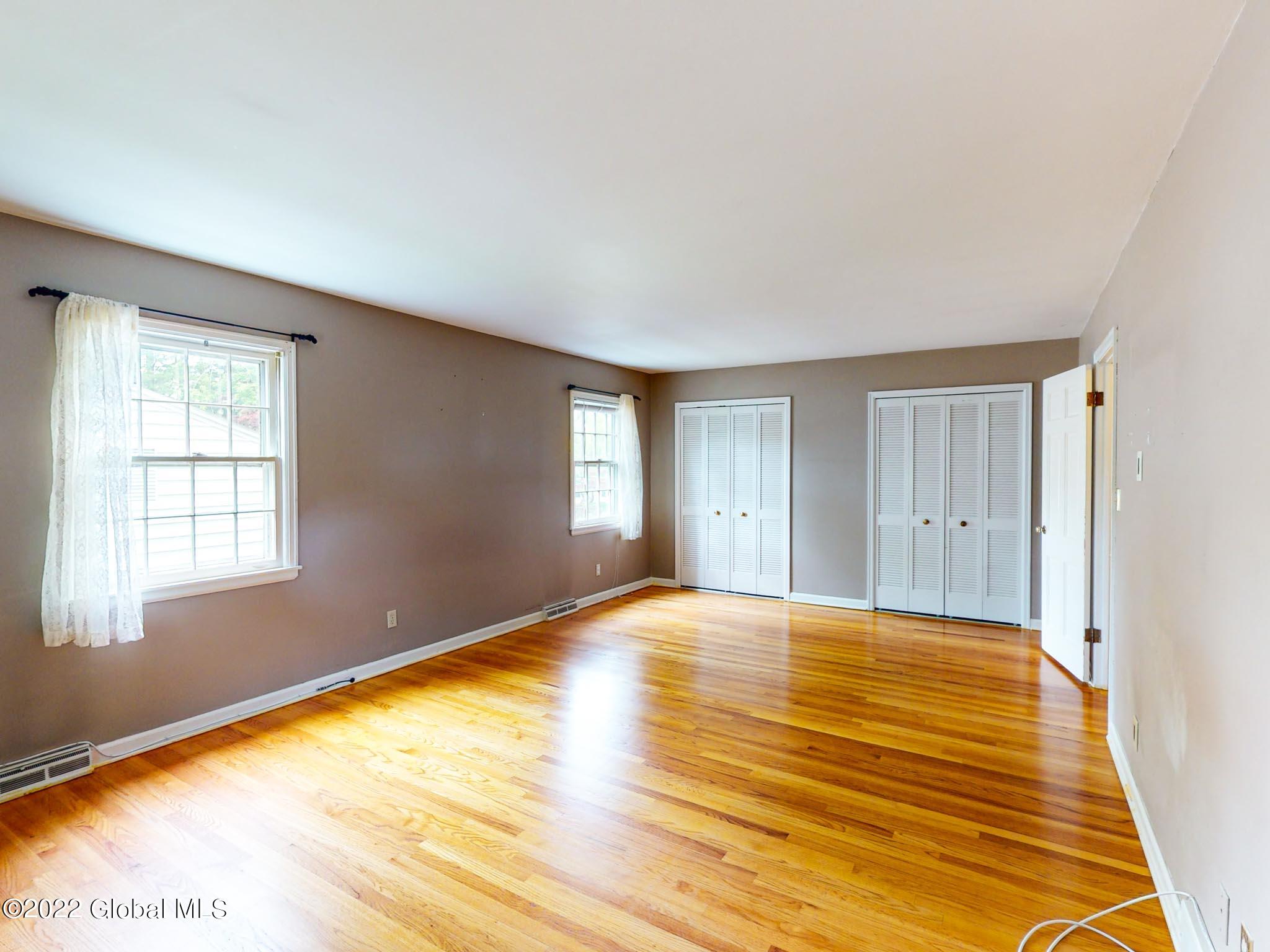 7 Salisbury Road Bethlehem, NY 12054 - Photo 13 of 37 PRIMARY BEDROOM