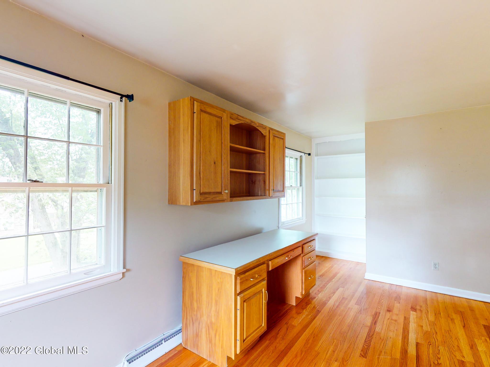 7 Salisbury Road Bethlehem, NY 12054 - Photo 20 of 37 GUEST BEDROOM B2