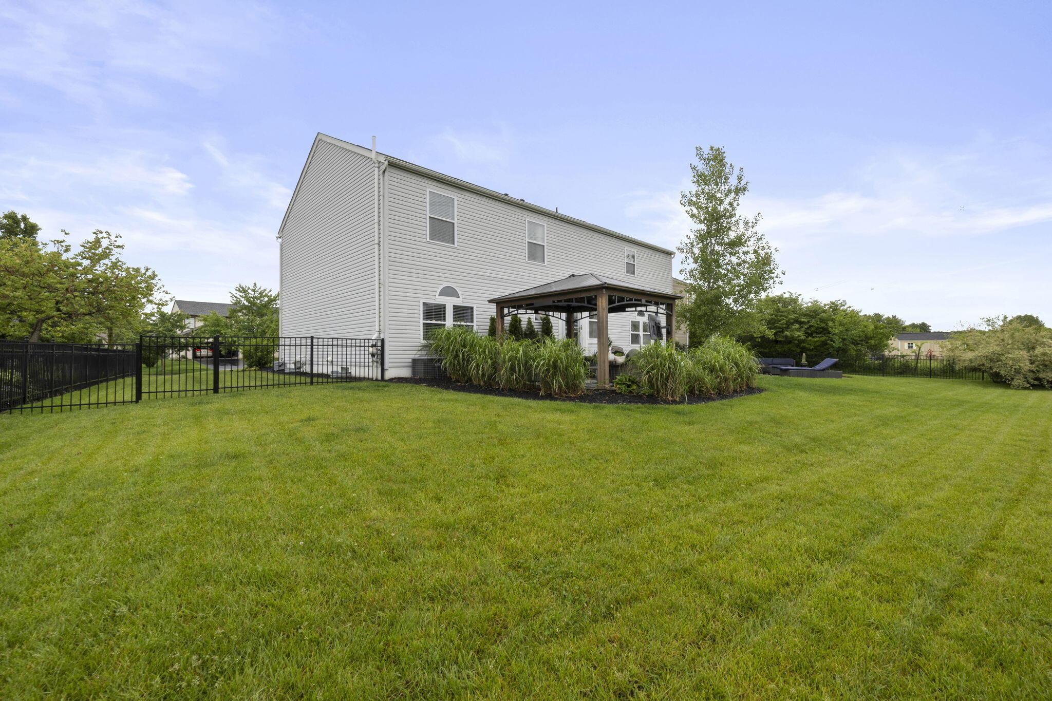 207 Heathermere Loop Galena, OH 43021 - Photo 42 of 59 13-web-or-mls-ID8A1453
