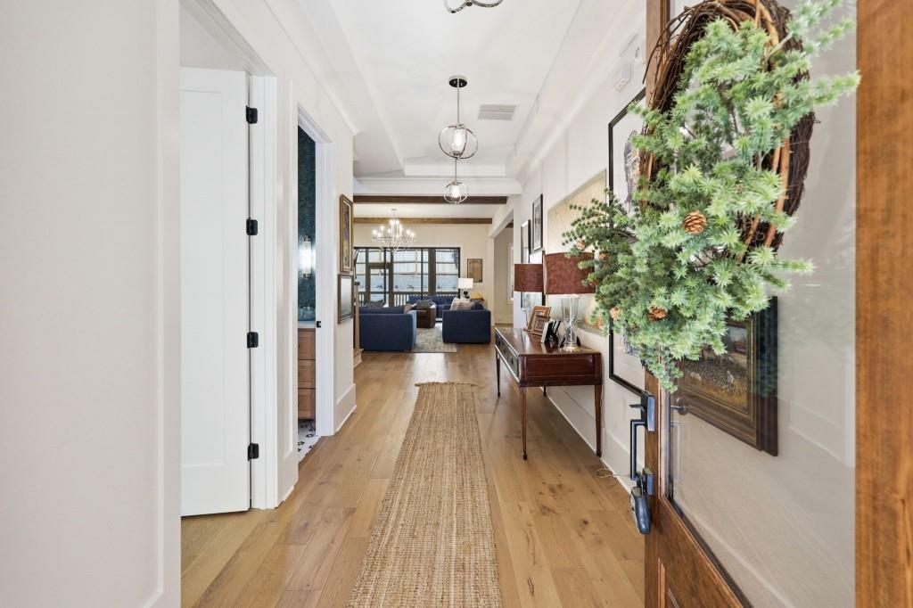 1872 Hickory Road Chamblee, GA 30341 - Photo 12 of 59