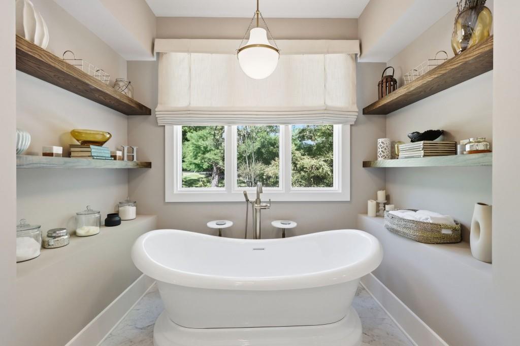 1872 Hickory Road Chamblee, GA 30341 - Photo 42 of 59