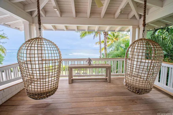 a view of entryway with a wooden floor