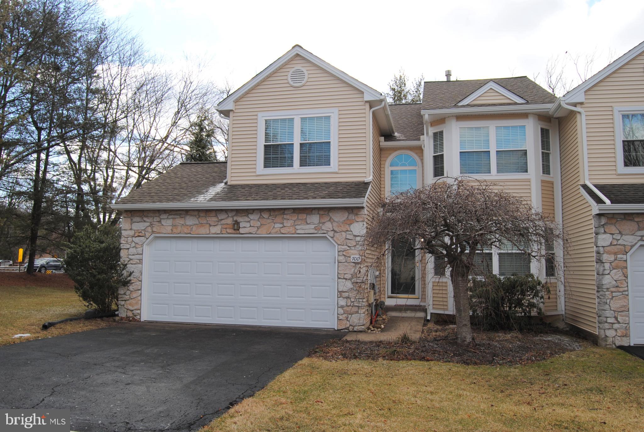 700 Locust Lane Ambler, PA 19002 - Photo 2 of 42