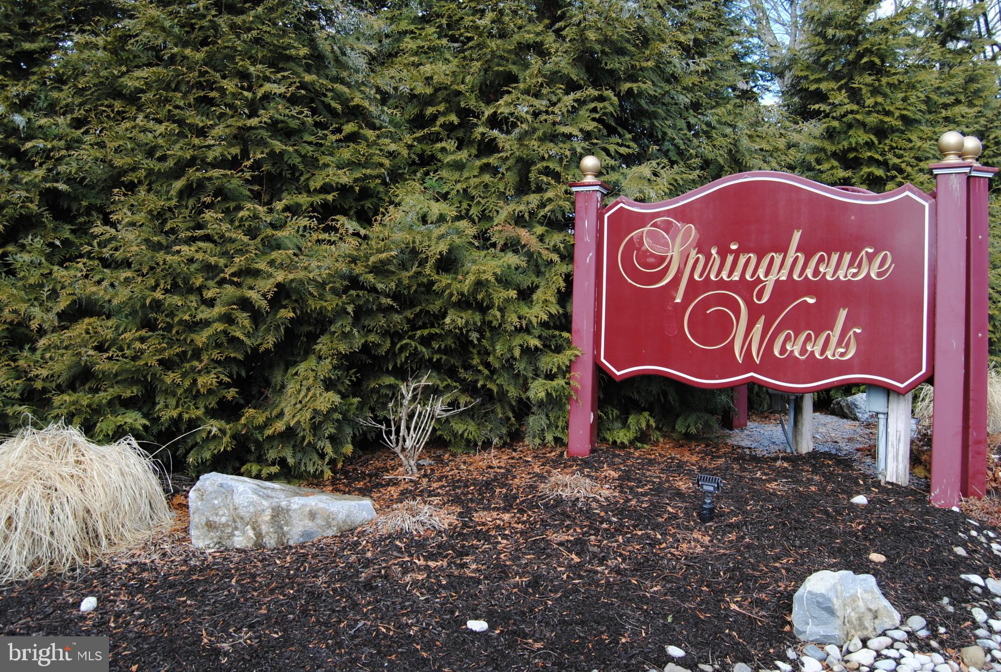 700 Locust Lane Ambler, PA 19002 - Photo 4 of 42