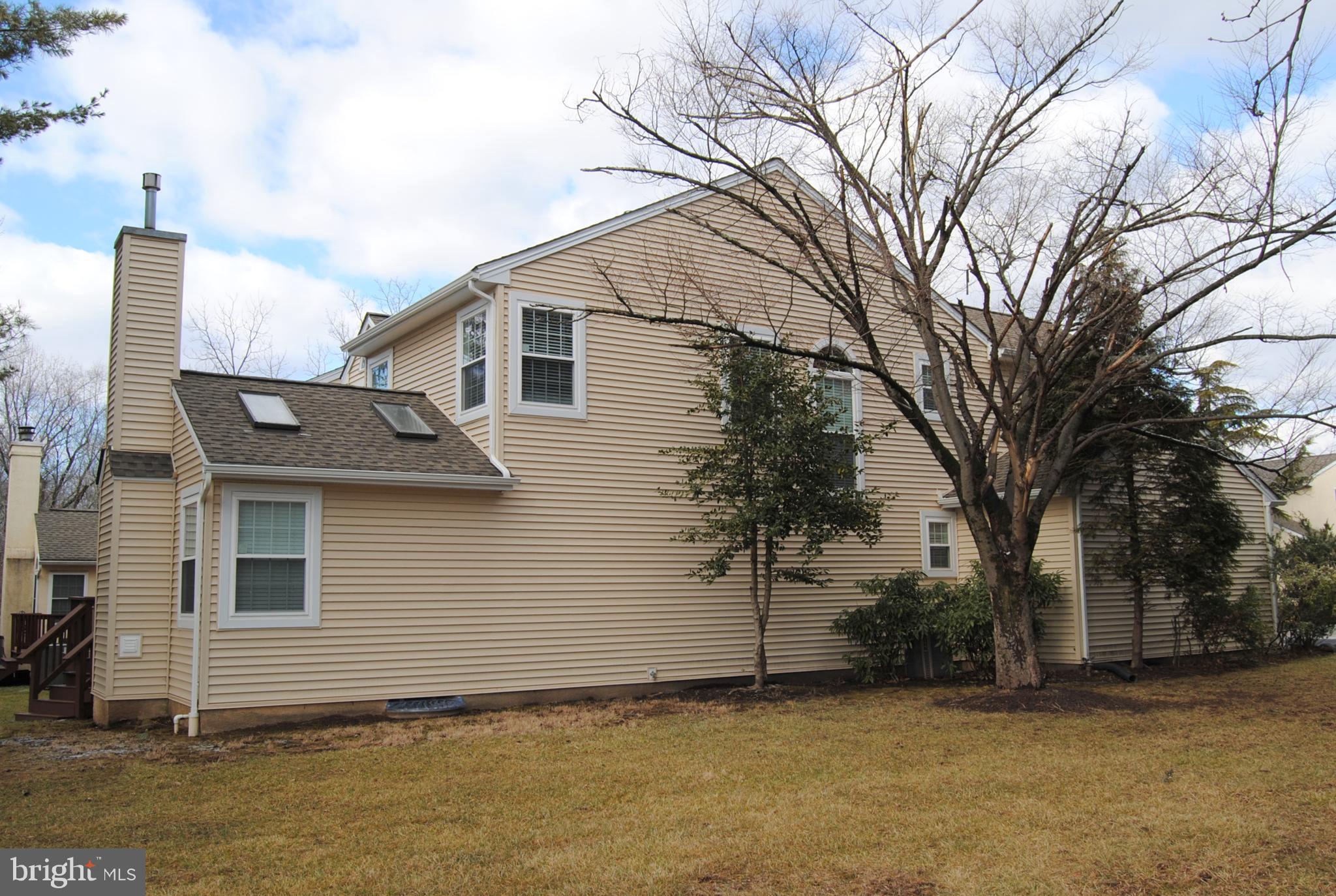 700 Locust Lane Ambler, PA 19002 - Photo 6 of 42