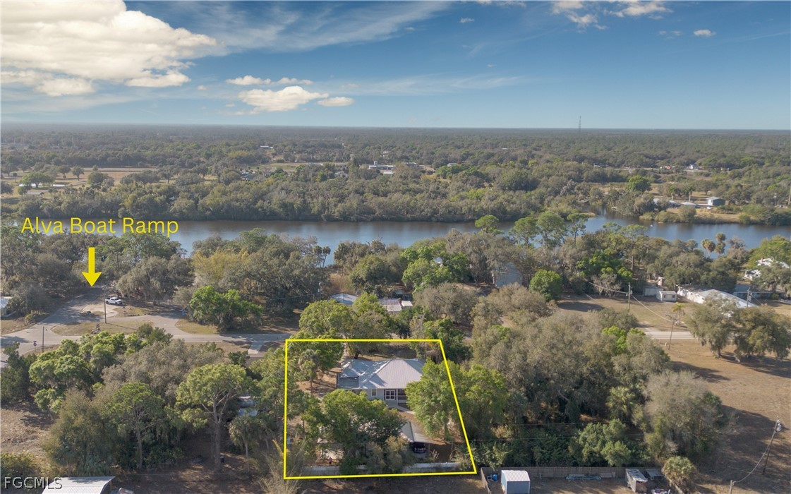 21531 Pearl Street Alva, FL 33920 - Photo 2 of 41 a view of a lake