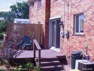 2504 Oliver Road Royal Oak, MI 48073 - Photo 2 of 5 oliv2