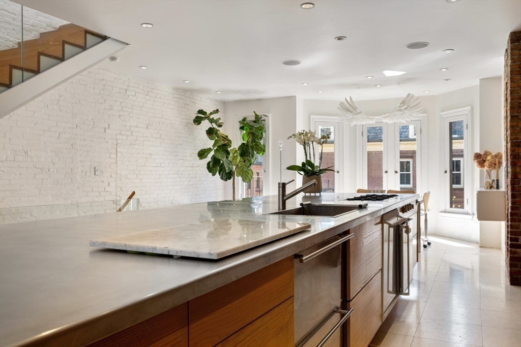 80 Appleton Street, Unit 80 Boston, MA 02116 - Photo 16 of 42