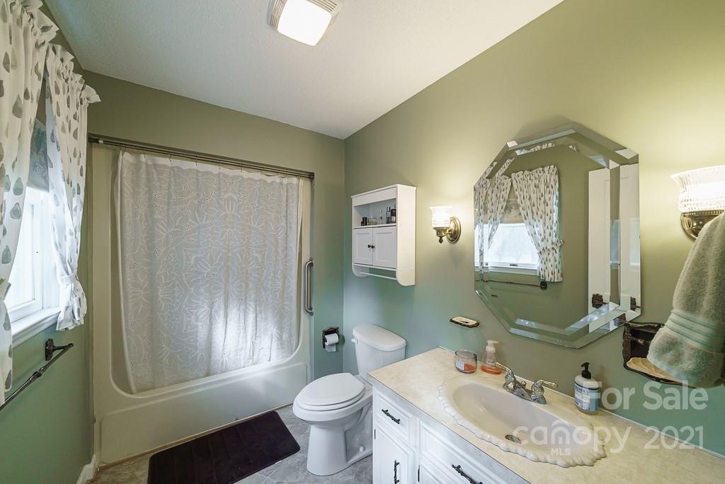 142 Boone Gap Road Boomer, NC 28606 - Photo 21 of 47 Gallery Image 21