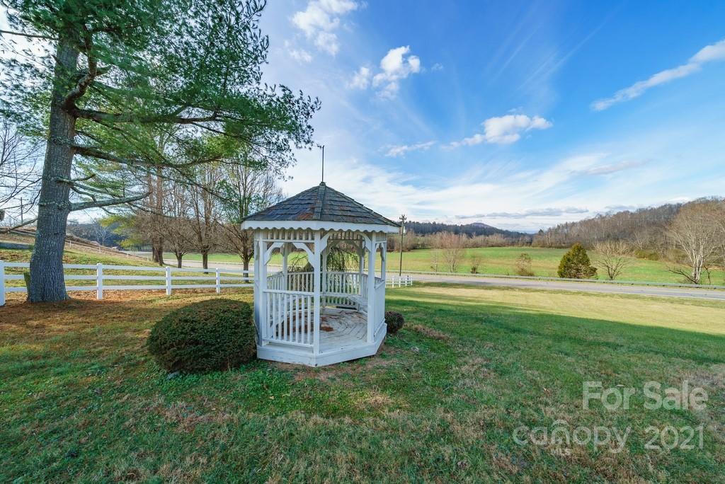 142 Boone Gap Road Boomer, NC 28606 - Photo 5 of 47 Gallery Image 5