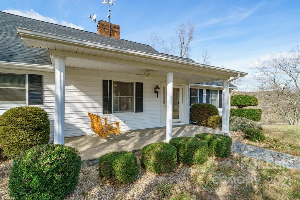 142 Boone Gap Road Boomer, NC 28606 - Photo 6 of 47 Gallery Image 6