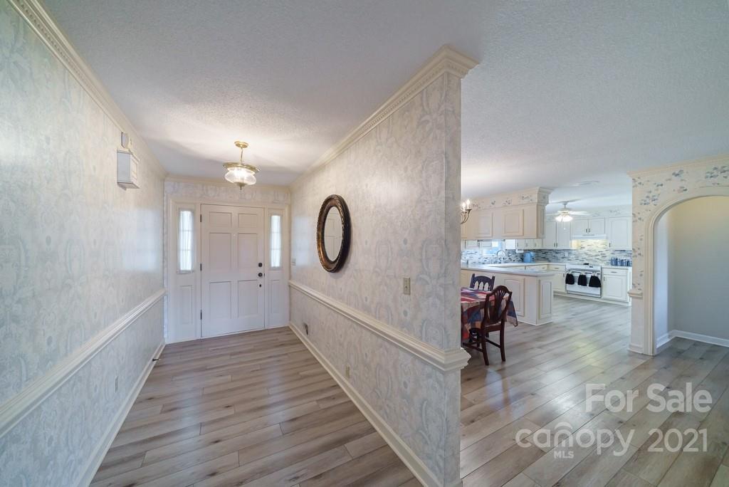 142 Boone Gap Road Boomer, NC 28606 - Photo 8 of 47 Gallery Image 8