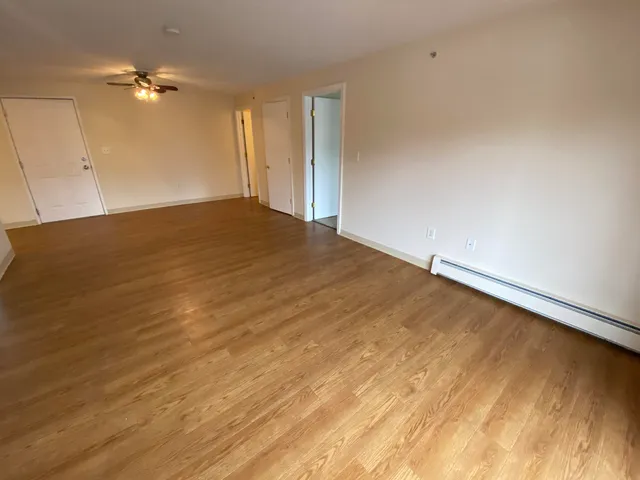 $1,987 | 96 Powers Street, Unit 194, Milford, NH 03055