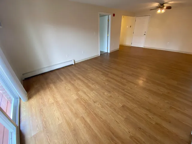 $1,987 | 96 Powers Street, Unit 194, Milford, NH 03055