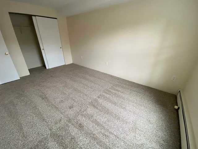 $1,987 | 96 Powers Street, Unit 194, Milford, NH 03055