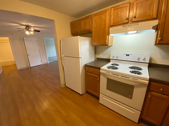 $1,987 | 96 Powers Street, Unit 194, Milford, NH 03055