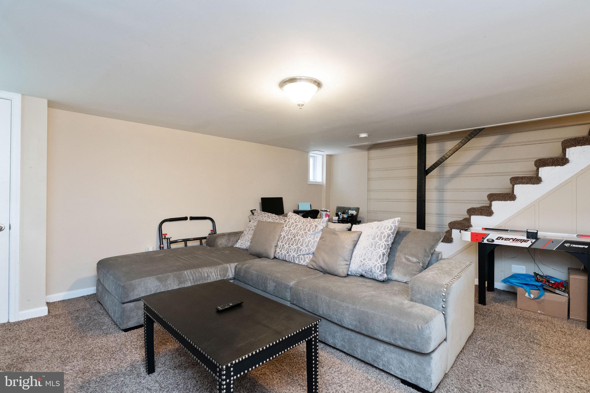 1228 Ramblewood Road Baltimore, MD 21239 - Photo 10 of 35 Gallery Image 10