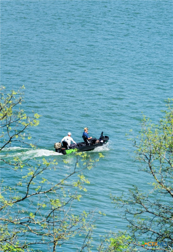 130 Sobrante Road, Unit 209 Belton, TX 76513 - Photo 32 of 36 a view of a backyard