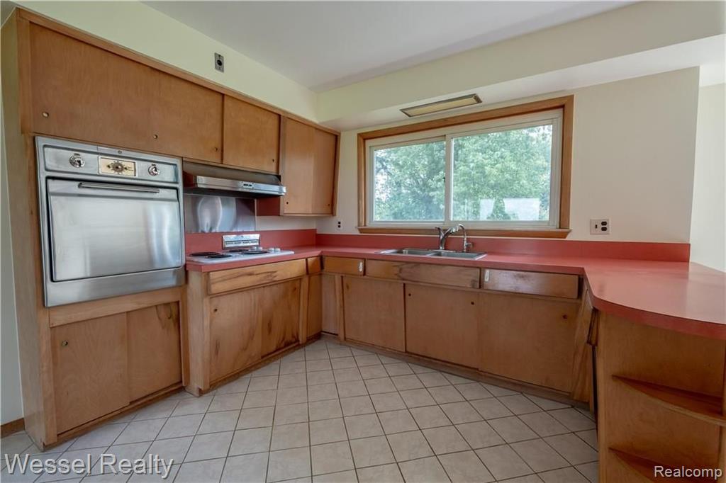 10480 Dolan Road Columbus, MI 48063 - Photo 10 of 27 Gallery Image 10