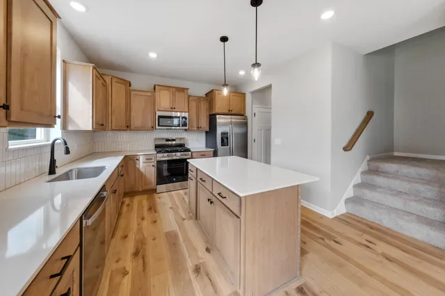 $515,000 | 1165 Wds Crk Drive South, Delano, MN 55328